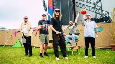 IDLES + Supports