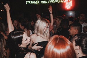 HAPPY WEEKEND | 4 PARTYS AN EINEM WOCHENENDE