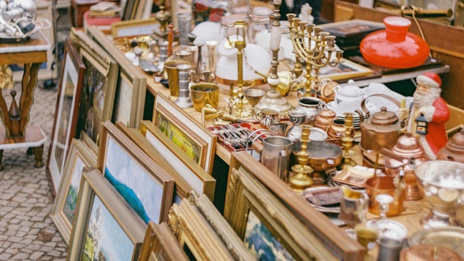 Trödel auf der Aachener Straße