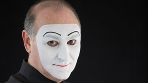 Erleben Sie  Carlos Martínez.  Die Kunst der Pantomime.