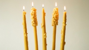Candle making workshop, hand-poured candles