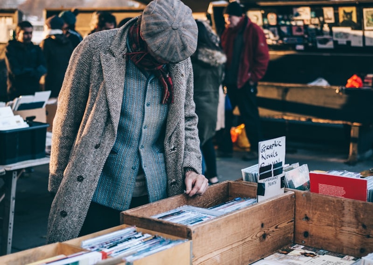 Mittag Flohmarkt Freitag im Revierpark Nienhausen