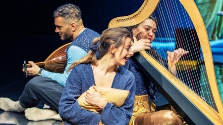 Sonne, Mond und Sterne - Mobiles Musiktheater für Babys, Kleinkinder und Familien