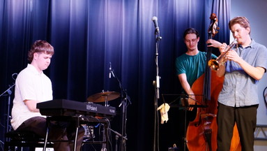 Kultur im Engelshof „Max Köhler Trio“