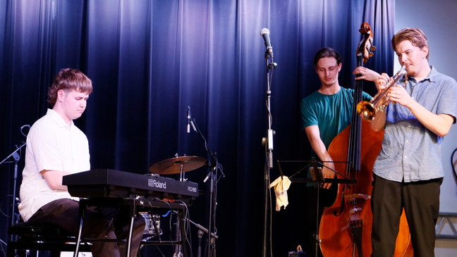 Kultur im Engelshof „Max Köhler Trio“