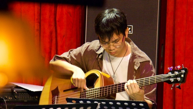 Yusheng Jiang Quintet feat. Adinda Hertmans – Modern Jazz