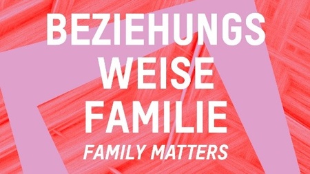 Ahnentafeln, Familiengeheimnisse und eine neugierige Ethnologin in Westafrika