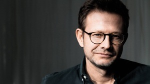 Florian Illies: Träume aus Feuer. Der Alchemist von der Pfaueninsel