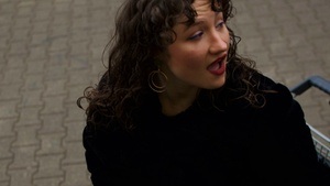 LYN BEE & MITBESTECK