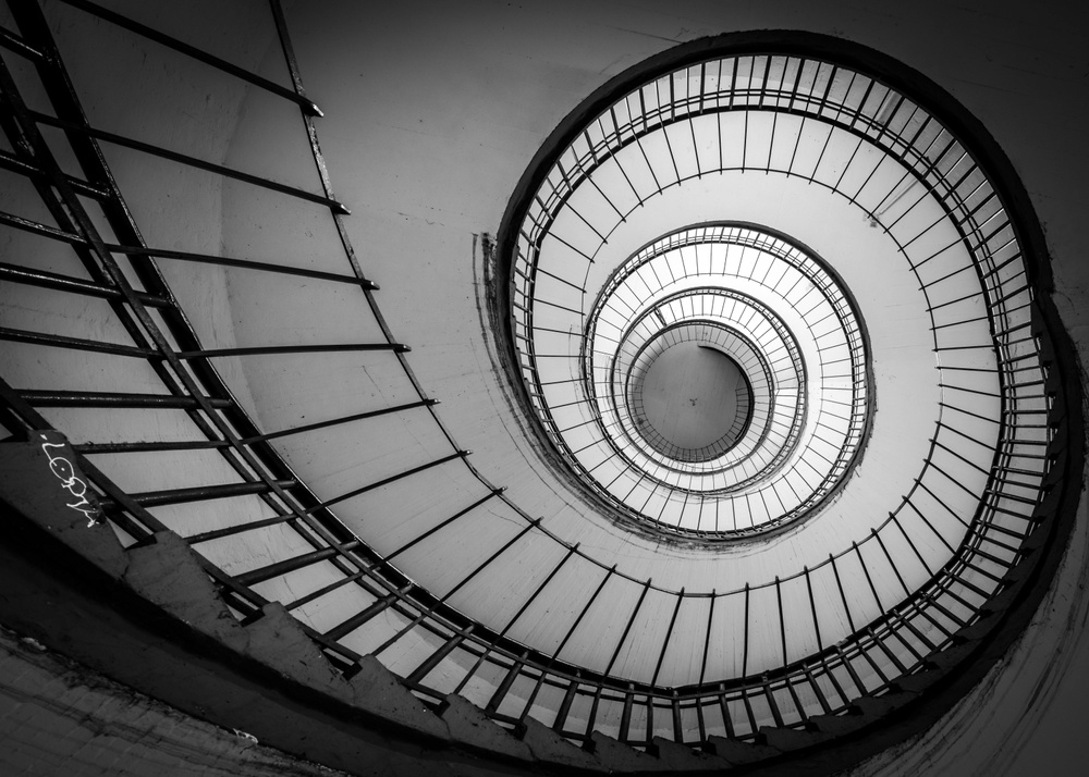 Futurebae - präsentiert von Rausgegangen