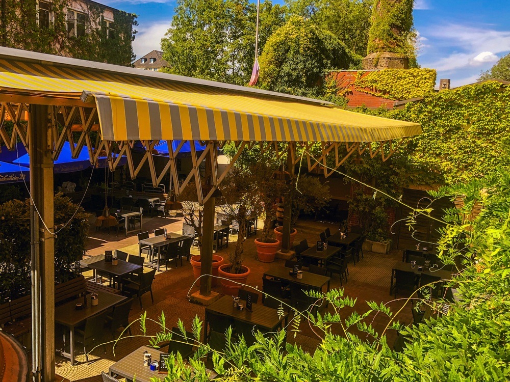 Die grenzenlose Altweiberparty 2026 in Düsseldorf