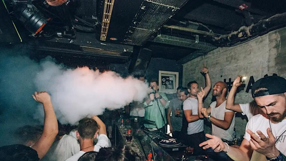 I Love College / Semester Opening - Fr. 17.04. @ Schräglage