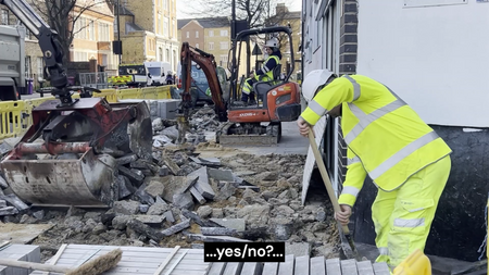 Seo Hye Lee "Ohrenbetäubende Stille"