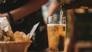 Neueröffnung: Ratzer Records & Beer!