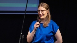Freundschaftscoach Theresa Scholten