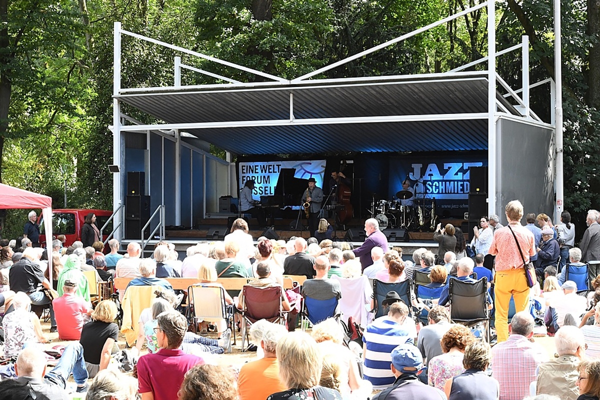 Jazz und Weltmusik im Hofgarten Düsseldorf