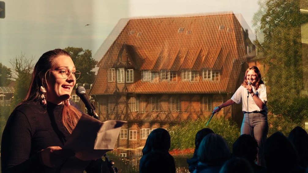 Titelbild der Veranstaltung Honeyslam - Poetryslam ohne traurige Texte!