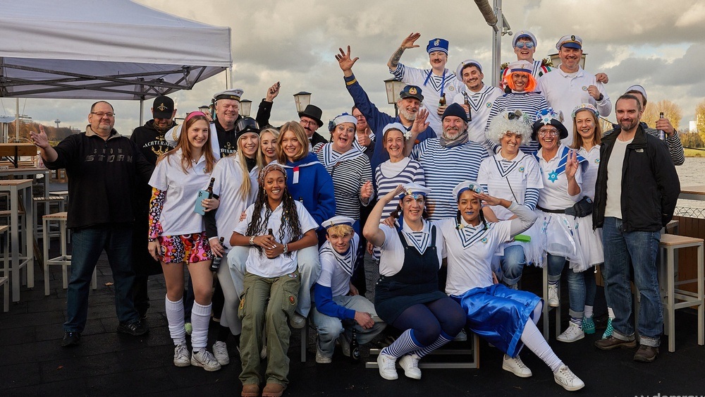 BOAT! 11.11. Karnevalsparty, feiert auf dem Achterdeck- Rheinblick inklusive!