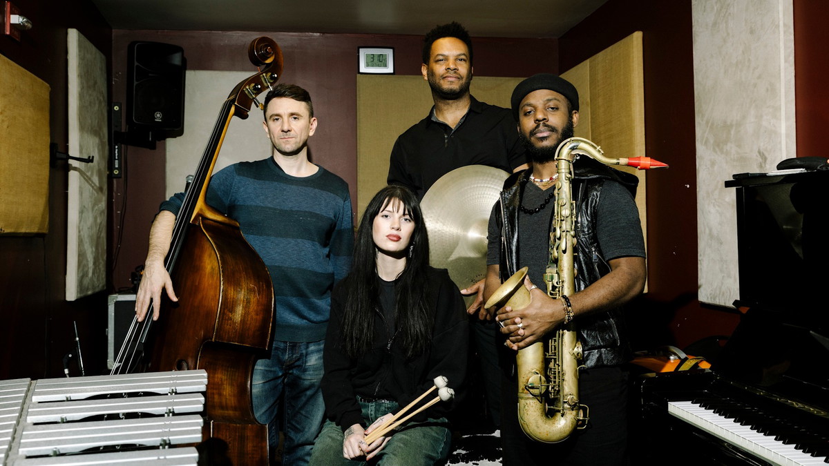 JAKOB DREYER QUARTET (US)