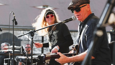 Dr. Slide & der Wolf