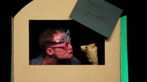 Der grüne Frosch - Ein Sockenpuppenstück mit Larsen Sechert für Nasen ab 4 -- präsentiert vom TheaterPACK