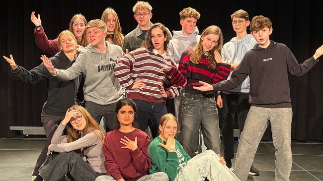 „Der Bürger als Edelmann“ von Molière • Theater AG des Salier Gymnasium