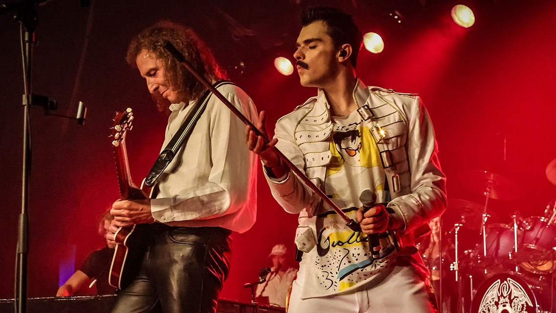 Q-Revival Band - "God save the Queen"