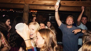 "Kontrollverlust" Die Party mit der Jogginghose