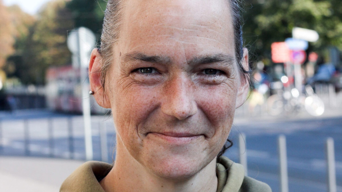 Titelbild der Veranstaltung Stadttour mit wohnungsloser Person