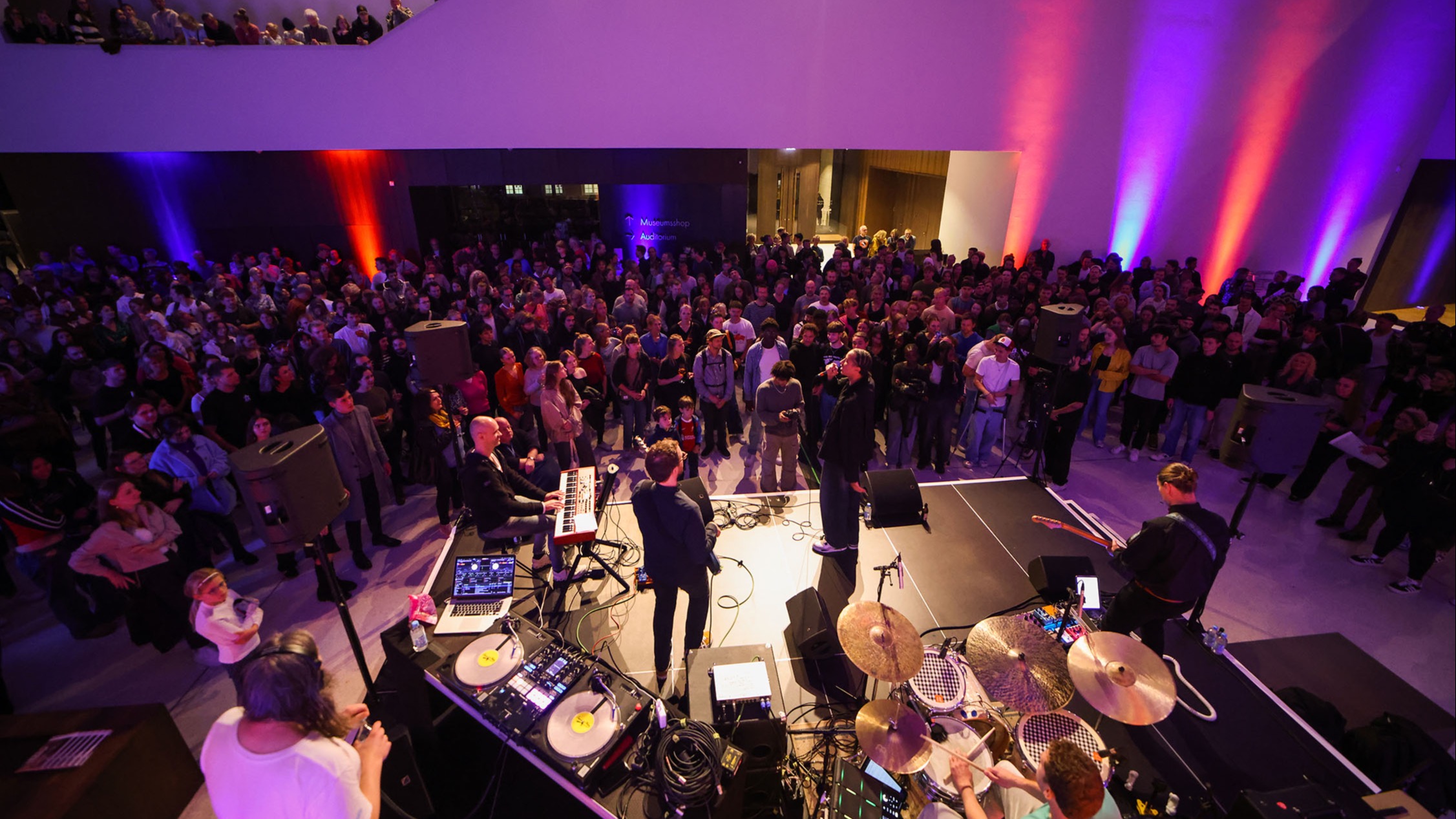Konzert: Hello my Name is - HipHop, Open Mic und Liveband