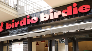 Birdie Birdie Prenzlauer Berg Store Neueröffnung! 1€ Crispy Chicken Burger (veggie erhältlich)
