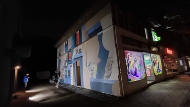Open House -Haltestelle 75- Ein Haus wird zum Kunstwerk