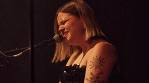 Lina Maly live in Dresden 🧳