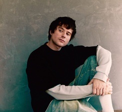 Alec Benjamin