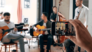 »JAZZ TIME, HIGH TIME – COOKING WITH VINNIE!« JAZZ-BRUNCH AM SONNTAG