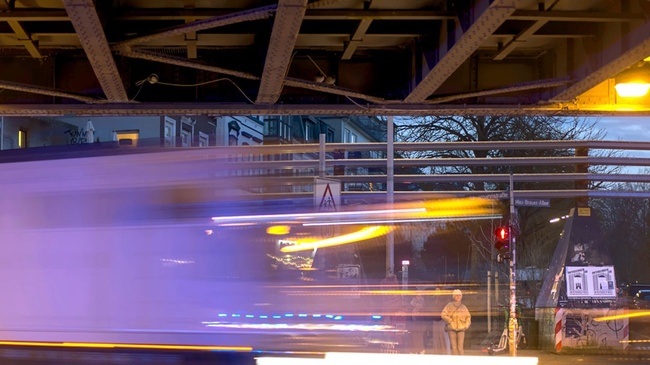 KRÜMMUNGSRUCK STERNBRÜCKE