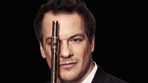 François-Xavier Roth dirigiert Werke von Debussy, Manouri und Ravel