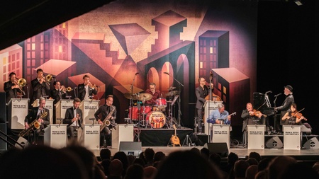 Moka Efti Orchestra