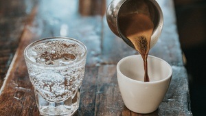 ZORA CAFÉ - EIN CAFÉ FÜR JUNGE FRAUEN