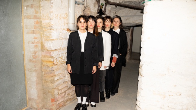 Off The Radar Club: Cousines like Shit + DJ Pult