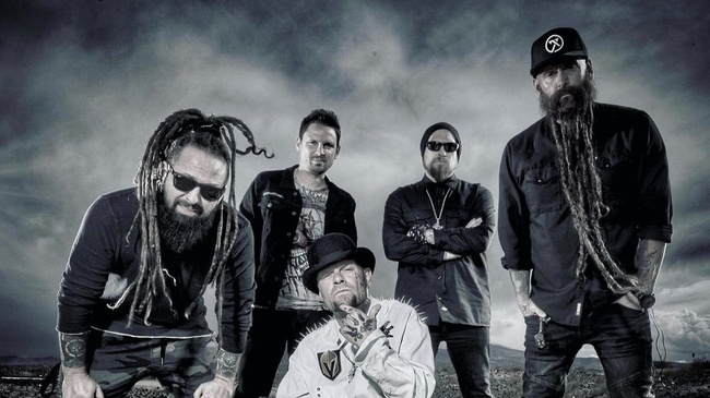 FIVE FINGER DEATH PUNCH