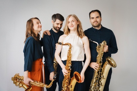 BERGSON ARTISTS FESTIVAL: ART'N'AIR NIGHT — Arcis Saxophon Quartett & Illustratorin Charlie Casanova