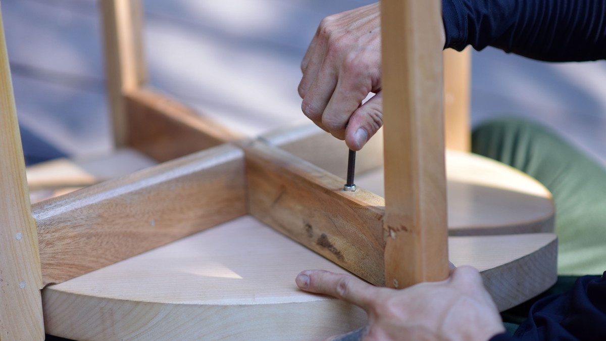 Upcycling Workshop: Alte Stühle neu gestalten