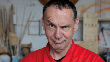 Jacques Tilly: Wer hat Angst vor Pappmaché? – Bildervortrag und Book Release