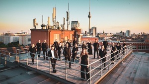 Neuer Kammerchor Berlin: Human Input