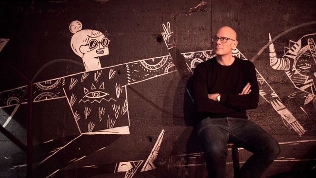 „111 sportliche Impulse, die schlau & glücklich machen“ – Sportwissenschaftler Stefan Schneider spricht im Domforum