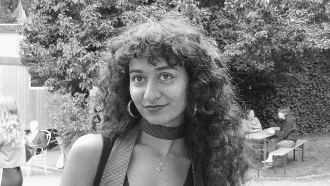 ELK-Festival / Ich fresse sechs Sprachen mit Ajda Coşar