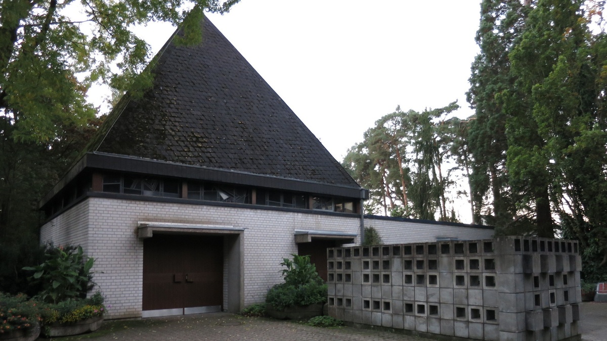 Friedhofsführung in Köln-Dünnwald