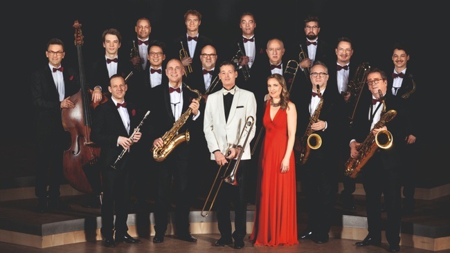 Glenn Miller Orchestra directed by Uli Plettendorff