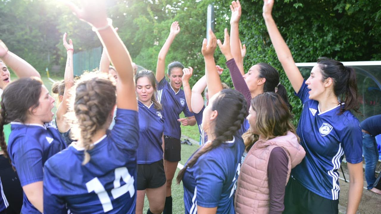 Open Training Day: come play soccer with us!